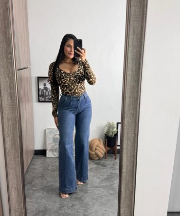 Wide Leg Ancho con Pinzas